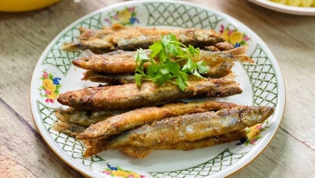 M&ugrave;a h&egrave; h&atilde;y chọn 5 loại c&aacute; n&agrave;y &iacute;t nguy cơ t&iacute;ch lũy kim loại nặng, bổ n&atilde;o, s&aacute;ng mắt, tăng miễn dịch, gi&aacute; c&ograve;n rất rẻ - Ảnh 3.