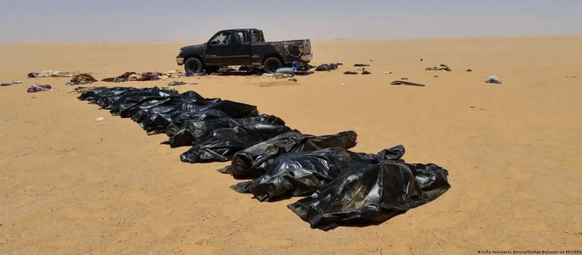 Vụ hỏng xe giữa sa mạc Sahara: 49 người tử vong v&igrave; kh&aacute;t nước - Ảnh 1.