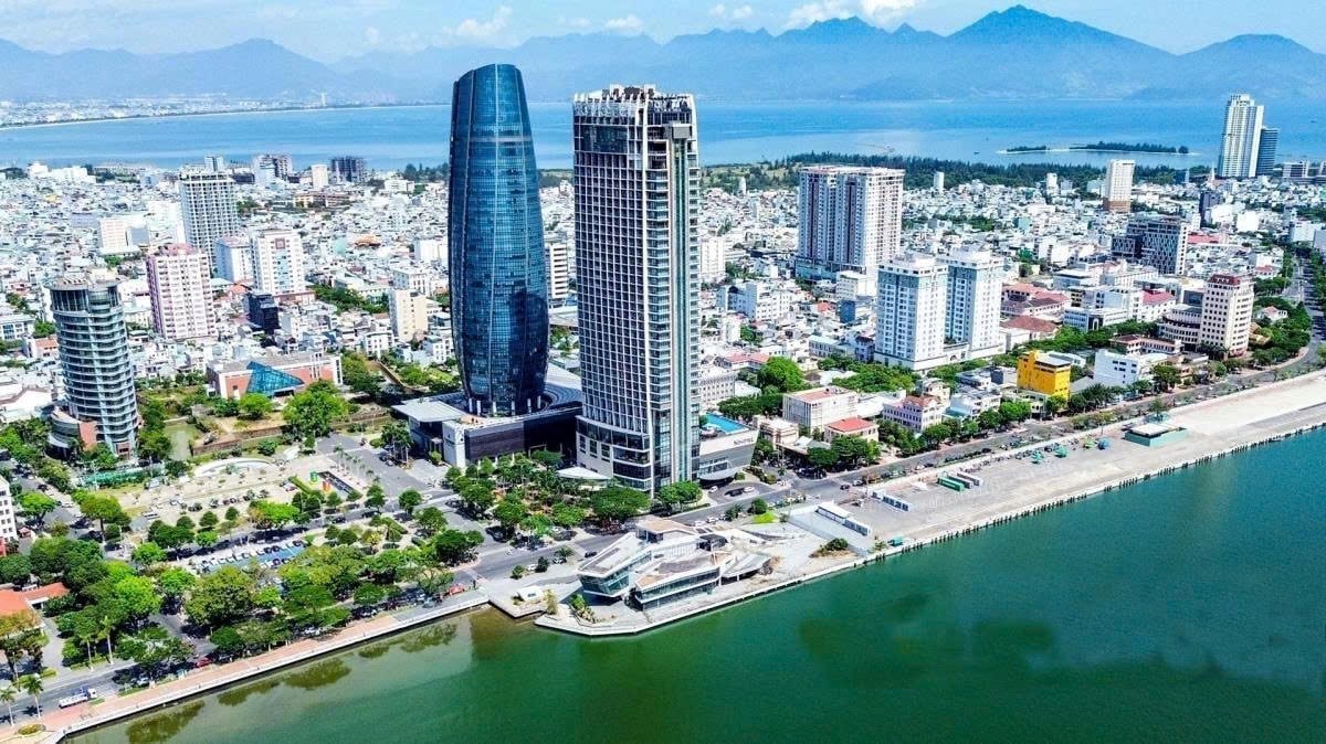 PGS. TS Trần Đ&igrave;nh Thi&ecirc;n: GDP Việt Nam xếp thứ 32 thế giới m&agrave; chỉ c&oacute; 8 tỷ ph&uacute; th&igrave; quả thật chưa ổn lắm, chưa xứng tầm! - Ảnh 1.
