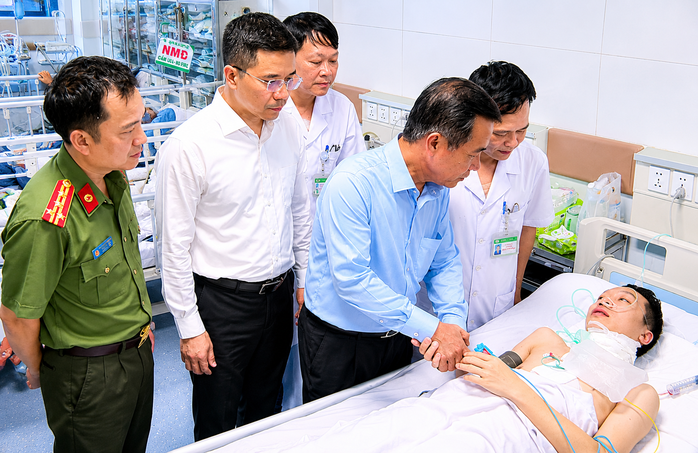 Trung tá công an bị đâm trọng thương khi làm nhiệm vụ - Ảnh 1.