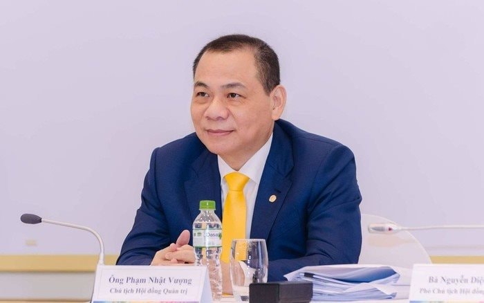 Chỉ 2 tuần từ khi tỷ ph&uacute; Phạm Nhật Vượng tung ra chương tr&igrave;nh "đổi v&agrave;ng lấy nh&agrave;", gi&aacute; v&agrave;ng đ&atilde; "cắm đầu" giảm 13%, thủng mốc 140 triệu đồng/lượng - Ảnh 3.
