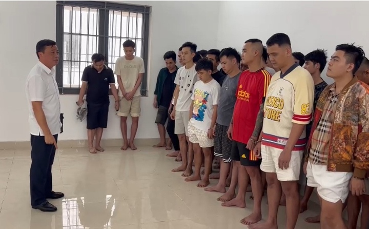 Triệt ph&aacute; đường d&acirc;y đ&aacute;nh bạc xuy&ecirc;n bi&ecirc;n giới hơn 4000 tỷ tại Quảng Trị - Ảnh 1.