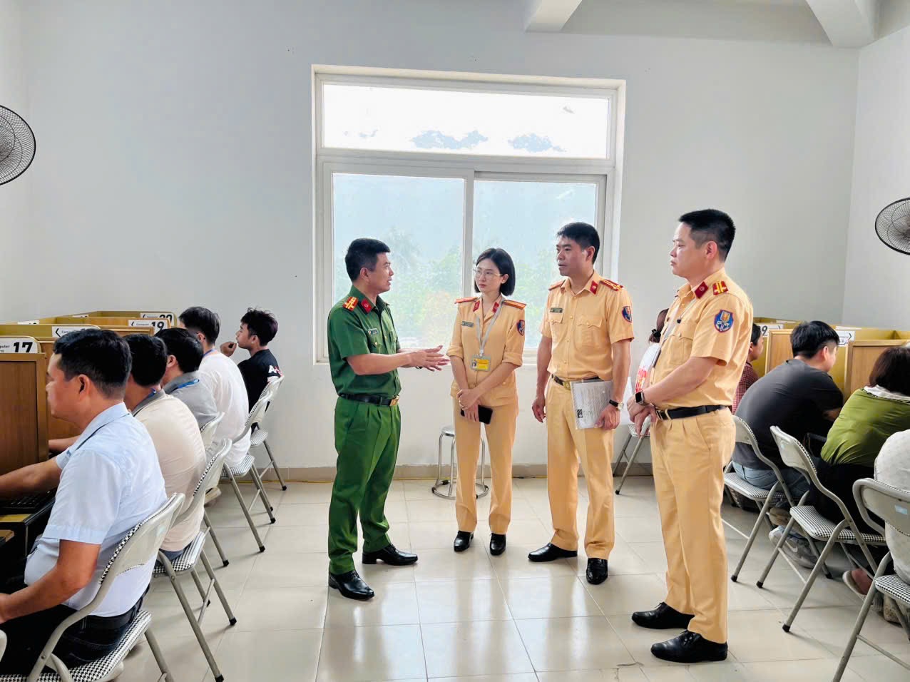 Tất cả người dân chú ý quy định mới của Bộ Công an về Giấy phép lái xe áp dụng từ ngày 1/7 - Ảnh 1.