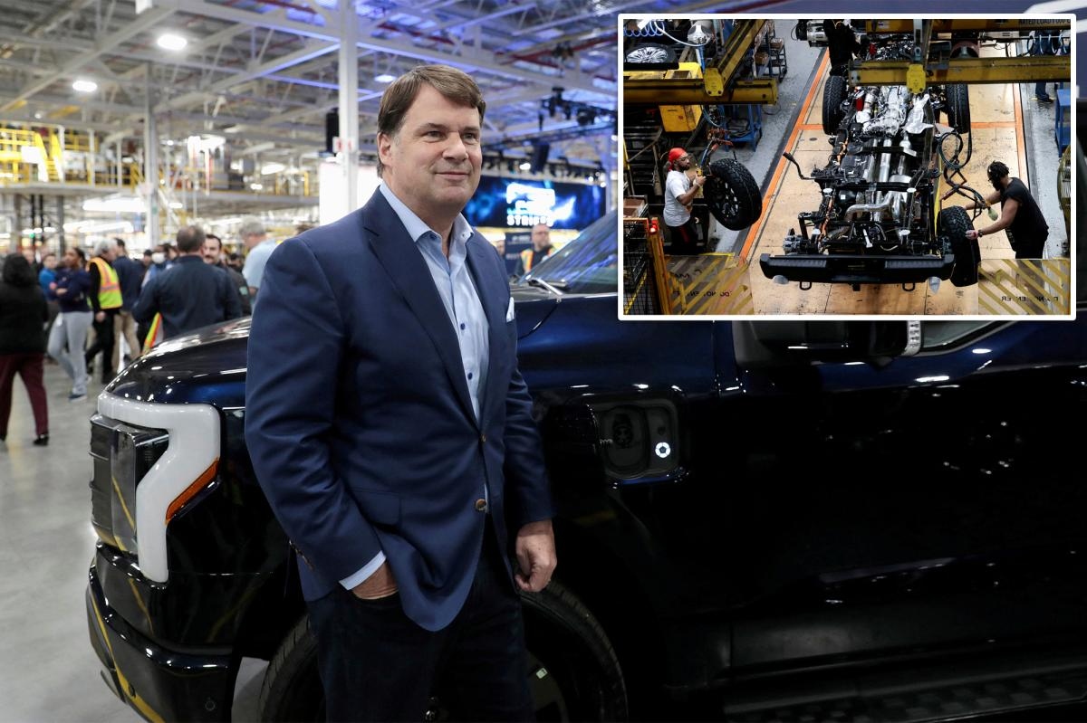 Ford tuyển dụng kỹ sư để khắc phục sai lầm AI và nâng cao chất lượng xe 2026 - Ảnh 2. Ford tuyển dụng kỹ sư để khắc phục sai lầm AI và nâng cao chất lượng xe 2026 - Ảnh 2.