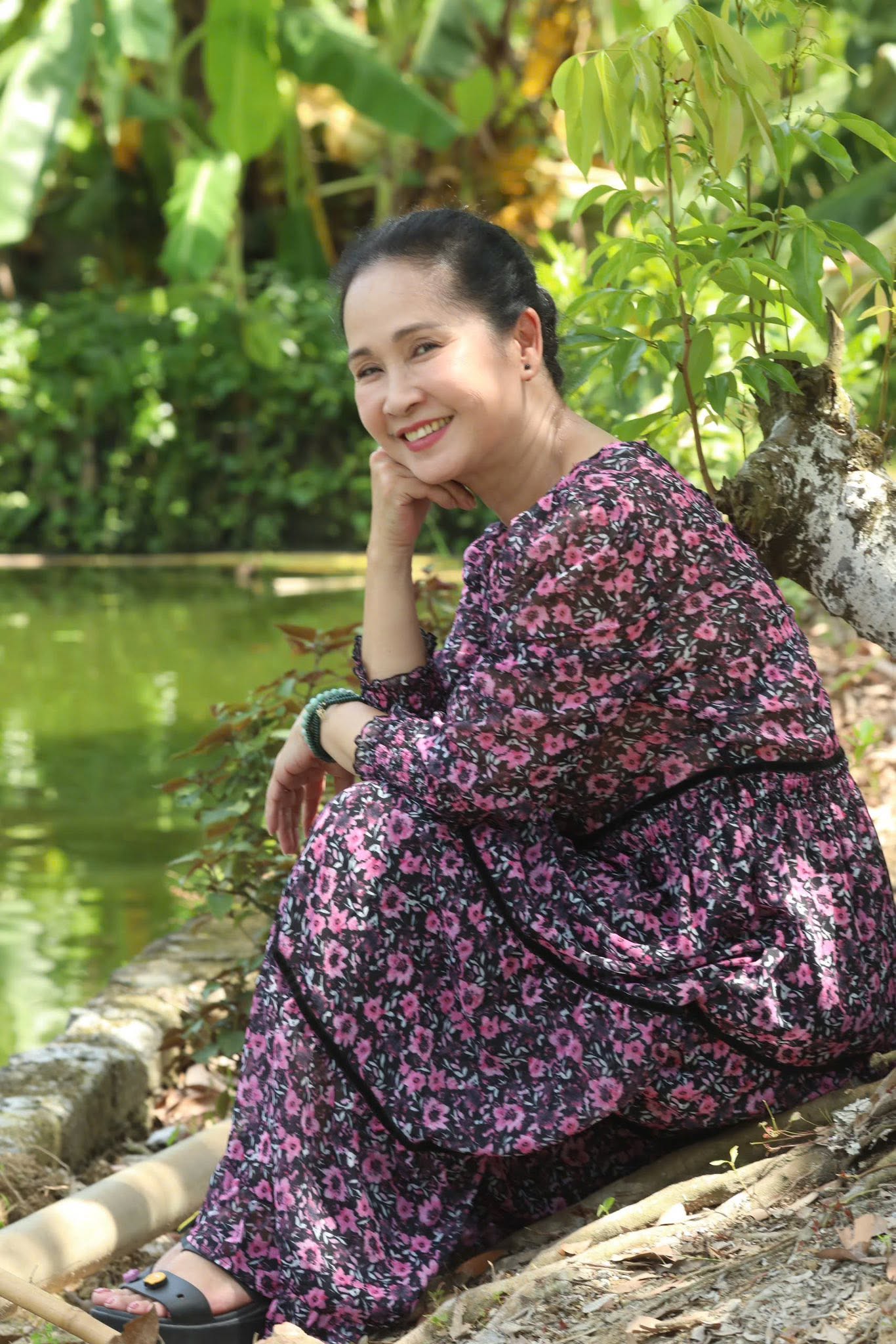 Cuộc sống của nữ NSND vừa l&ecirc;n tiếng về th&ocirc;ng tin "thay 3 đời chồng, sắp bỏ NSƯT Đỗ Kỷ" - Ảnh 2.