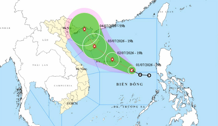 &Aacute;p thấp nhiệt đới mạnh th&agrave;nh b&atilde;o số 1 g&acirc;y mưa lớn tại H&agrave; Nội trong năm 2026 - Ảnh 1.