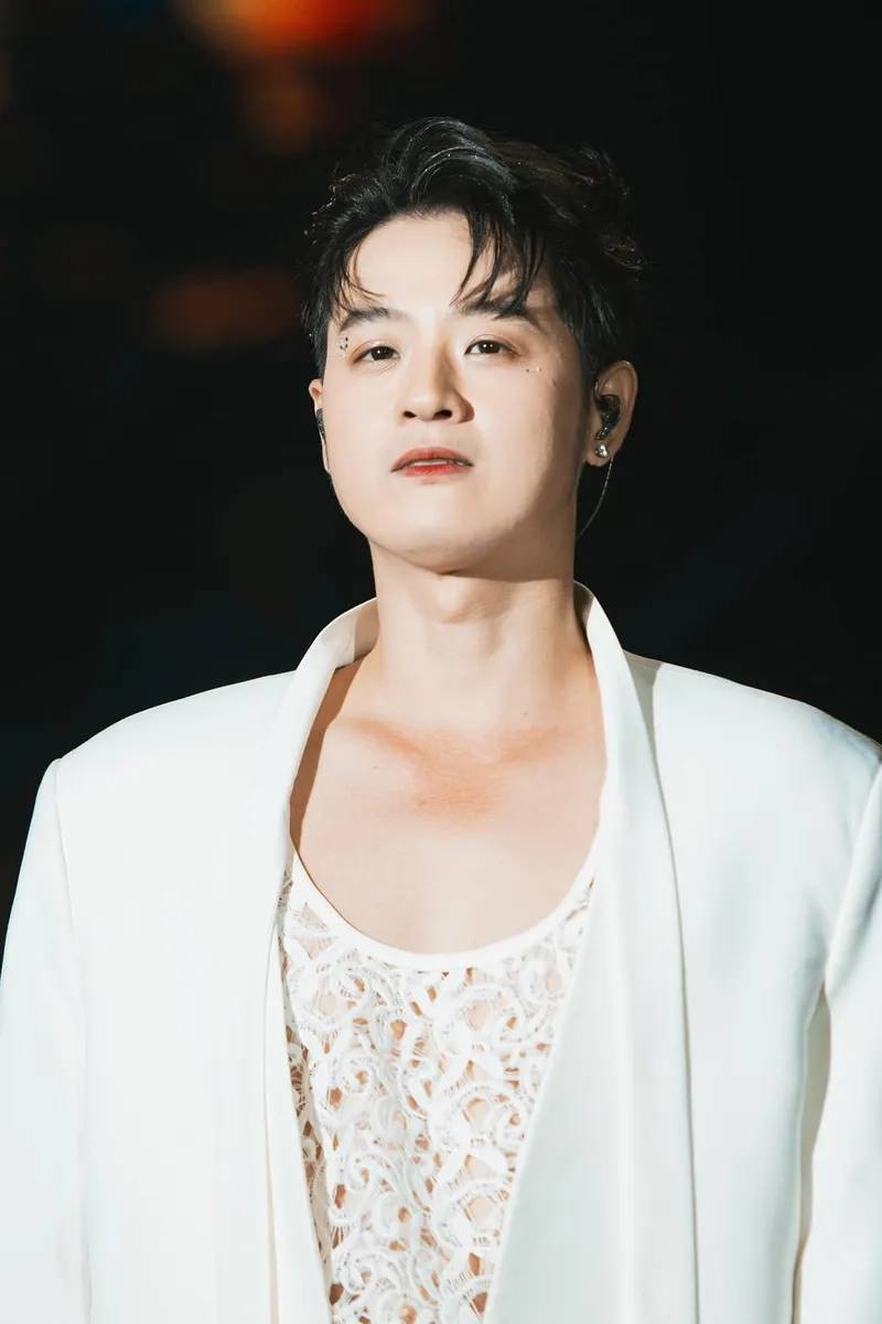Thanh Duy vừa hát vừa làm xiếc, Phương Vy hóa Nhện Chúa trong “Dế Mèn ngoại truyện” - Ảnh 2. Thanh Duy vừa hát vừa làm xiếc, Phương Vy hóa Nhện Chúa trong “Dế Mèn ngoại truyện” - Ảnh 2.