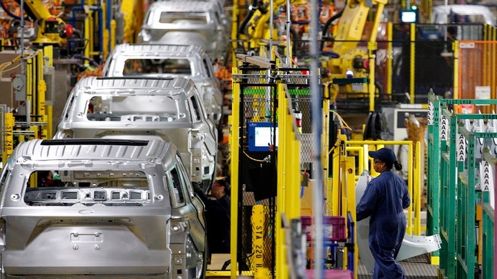 Ford tuyển dụng kỹ sư để khắc phục sai lầm AI và nâng cao chất lượng xe 2026 - Ảnh 1. Ford tuyển dụng kỹ sư để khắc phục sai lầm AI và nâng cao chất lượng xe 2026 - Ảnh 1.