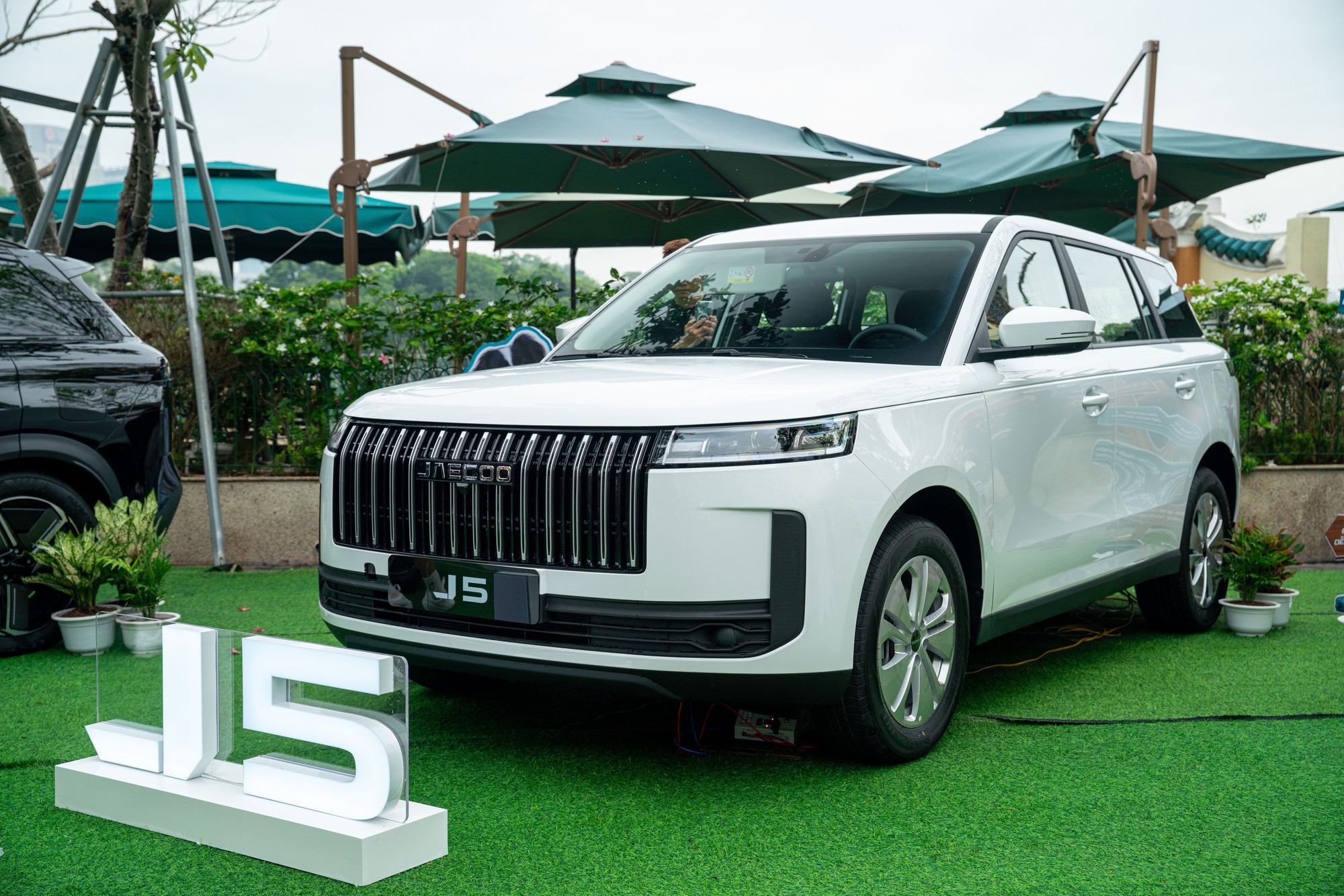Omoda & Jaecoo Việt Nam mở chương trình nhận đặt cọc mẫu xe Jaecoo J5 - Ảnh 8.