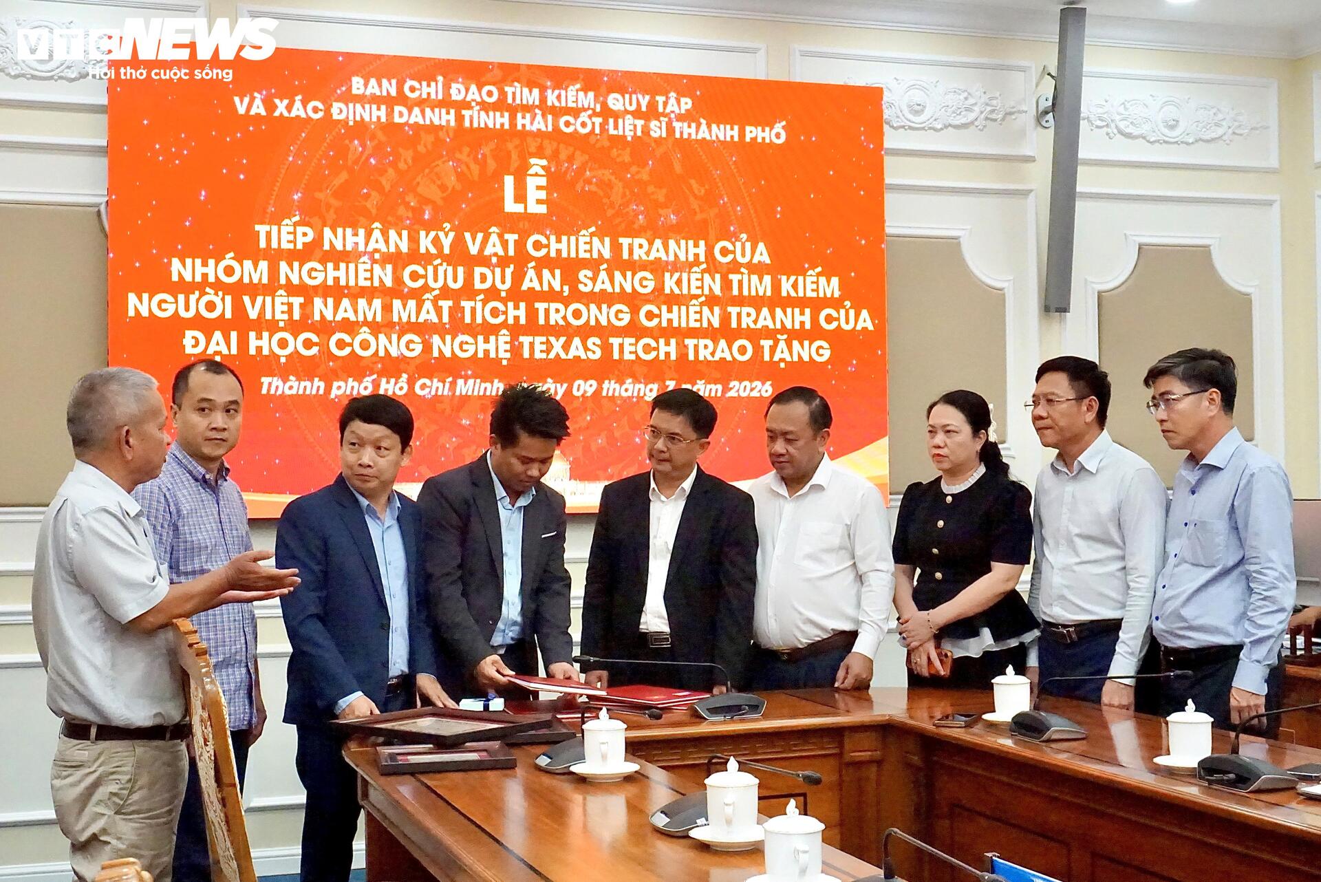 Hố ch&ocirc;n liệt sĩ tại C&ocirc;ng vi&ecirc;n L&ecirc; Thị Ri&ecirc;ng: H&agrave;nh tr&igrave;nh 30 năm t&igrave;m kiếm - Ảnh 5.