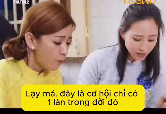 Viral clip 3 mỹ nhân hạng A Hoa ngữ ngồi ăn ở vỉa hè Sài Gòn, còn tuyên bố "cơ hội duy nhất trong đời" - Ảnh 2. Viral clip 3 mỹ nhân hạng A Hoa ngữ ngồi ăn ở vỉa hè Sài Gòn, còn tuyên bố "cơ hội duy nhất trong đời" - Ảnh 2.