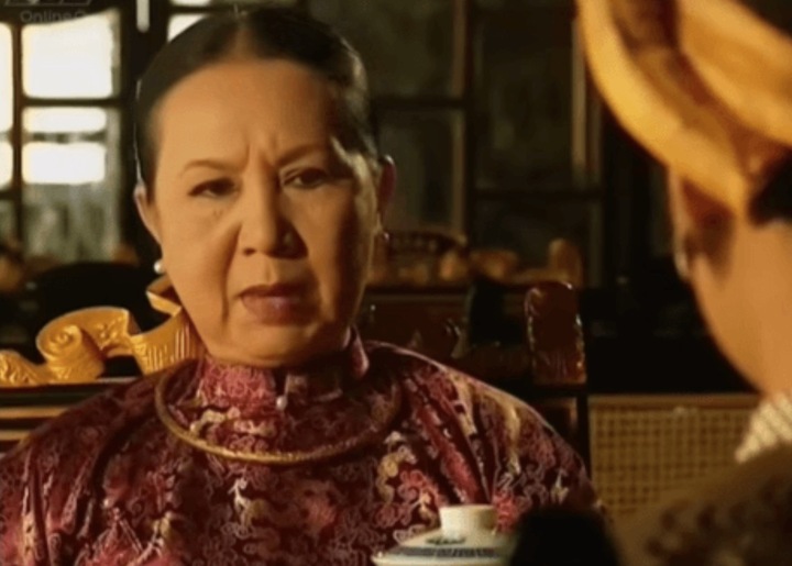 Diễn vi&ecirc;n 'Ngọn nến ho&agrave;ng cung' sau 22 năm: Người l&agrave; tiến sĩ, người vướng lao l&yacute; - Ảnh 9.