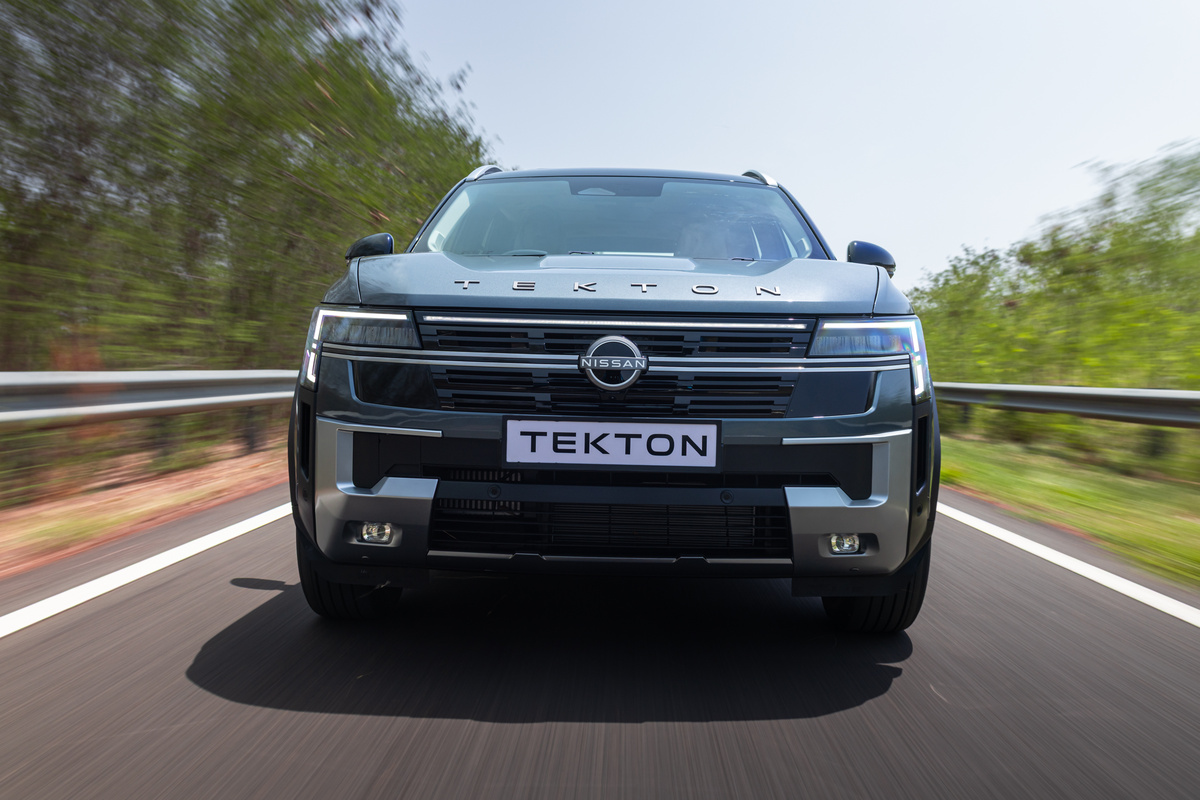 Nissan Tekton ra mắt: Xe gầm cao cỡ B gi&aacute; quy đổi từ 316 triệu, trang bị cần số điện tử, m&agrave;n h&igrave;nh t&iacute;ch hợp sẵn Google - Ảnh 3.