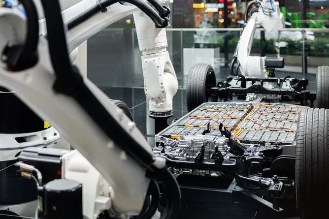 AI gi&uacute;p pin Tesla chạy th&ecirc;m 100 . 000 Dặm: Nghi&ecirc;n cứu tuổi thọ pin mới 2026 - Ảnh 2.