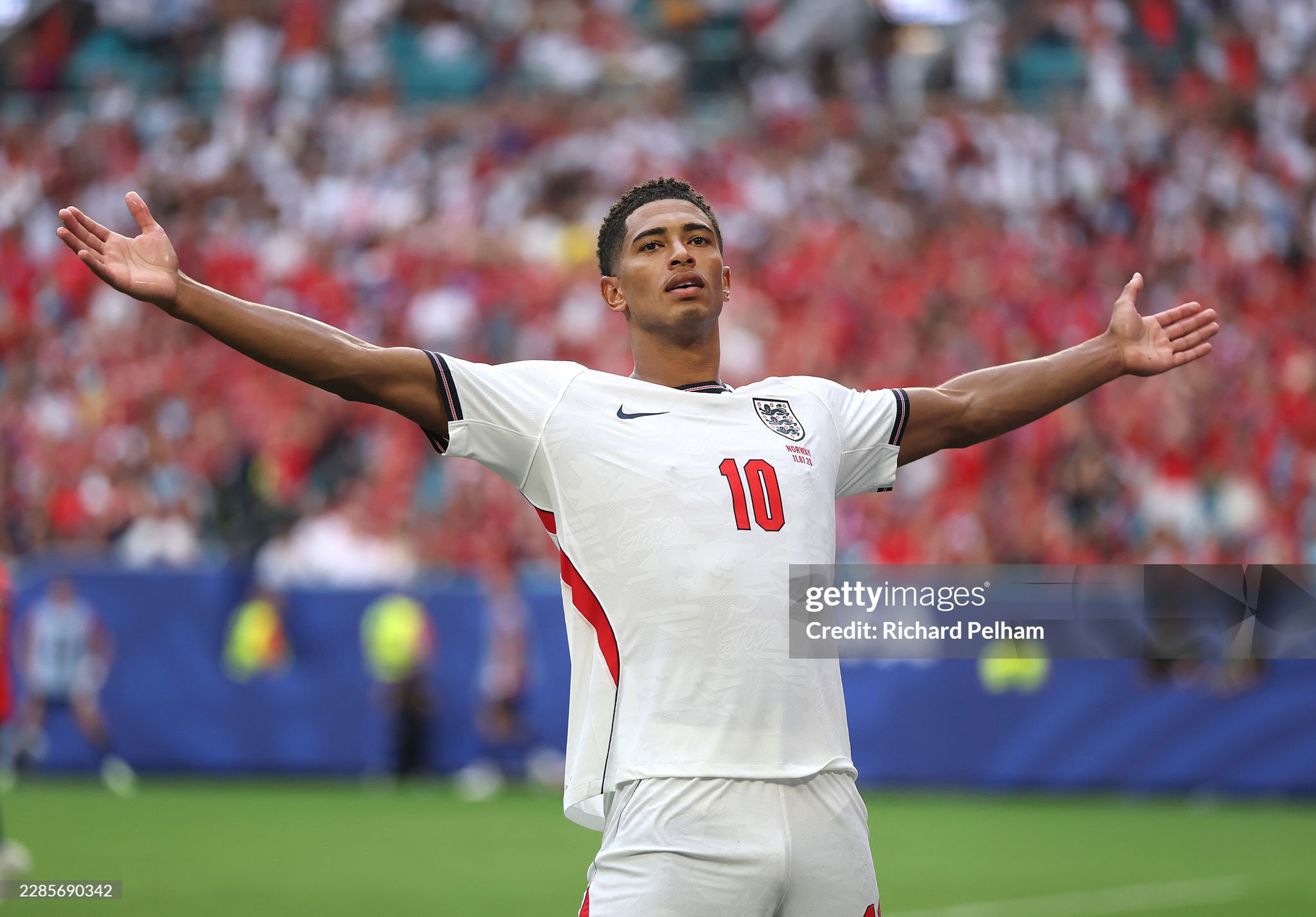 "Bàn thắng ma" giúp sức, đội tuyển Anh ngược dòng đánh bại Na Uy, giành vé vào bán kết World Cup - Ảnh 5. "Bàn thắng ma" giúp sức, đội tuyển Anh ngược dòng đánh bại Na Uy, giành vé vào bán kết World Cup - Ảnh 5.