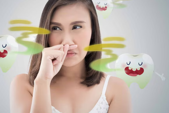 V&igrave; sao đ&aacute;nh răng 3 lần mỗi ng&agrave;y vẫn bị h&ocirc;i miệng? - Ảnh 2.