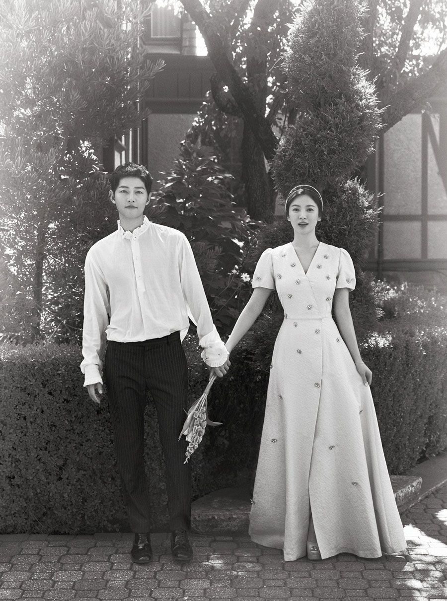 Song Hye Kyo c&oacute; chỗ dựa mới - Ảnh 4.