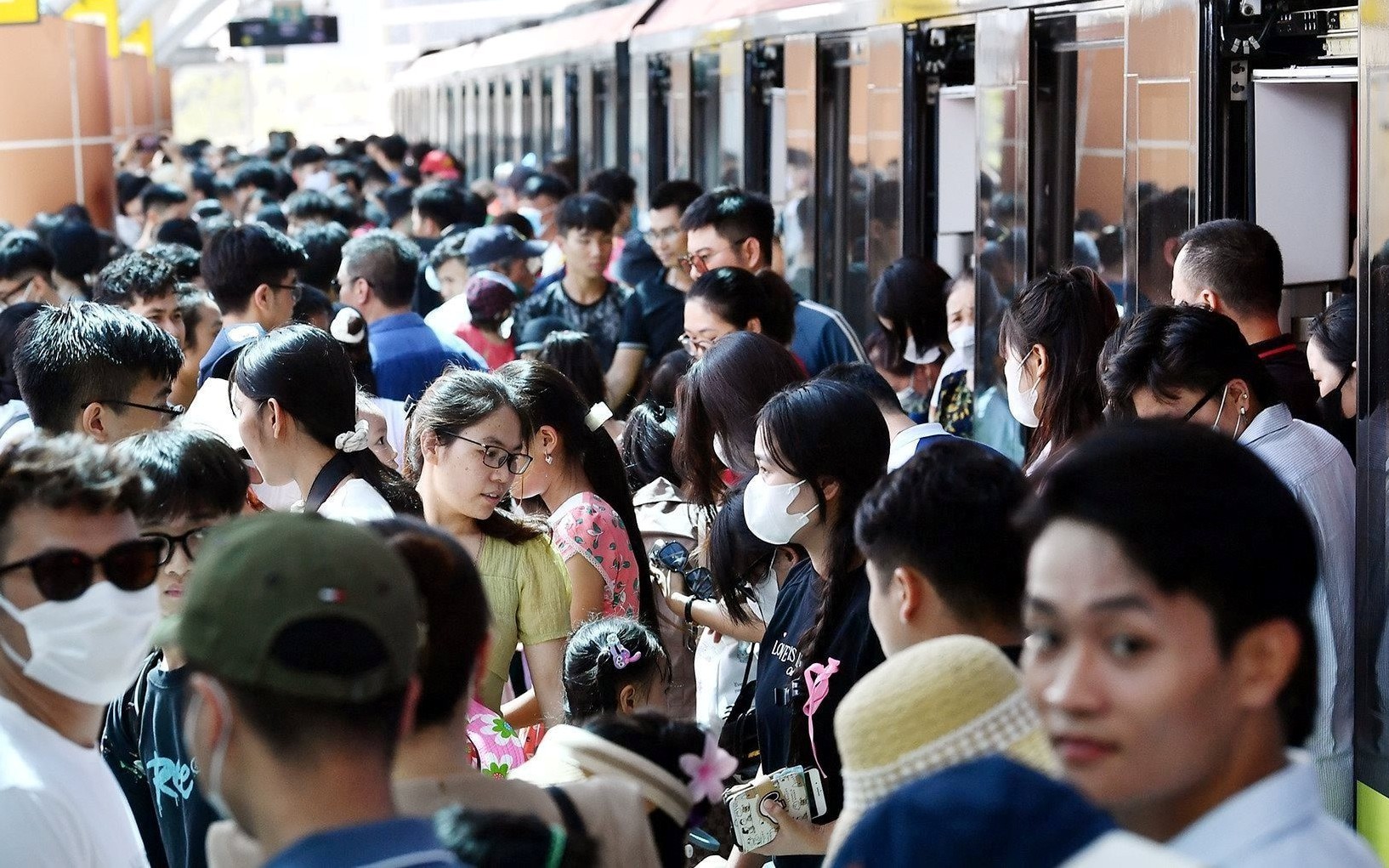 &ldquo;Si&ecirc;u ứng dụng&rdquo; do Bộ C&ocirc;ng an x&acirc;y dựng sẽ kết nối với hệ thống Singapore, ASEAN: H&agrave;ng triệu người hưởng lợi