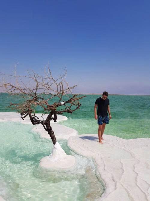 Biển Chết: Khi thiên nhiên hỗ trợ phục hồi sức khỏe - Ảnh 1.
