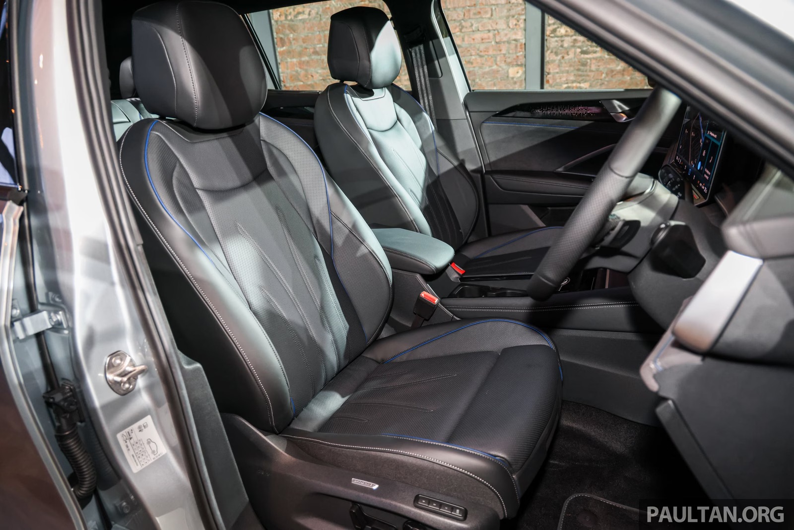 Volkswagen Tayron mở bán tại ĐNÁ: Thay thế Tiguan Allspace, 7 chỗ ngồi, giá quy đổi từ 1,239 tỷ - Ảnh 32.