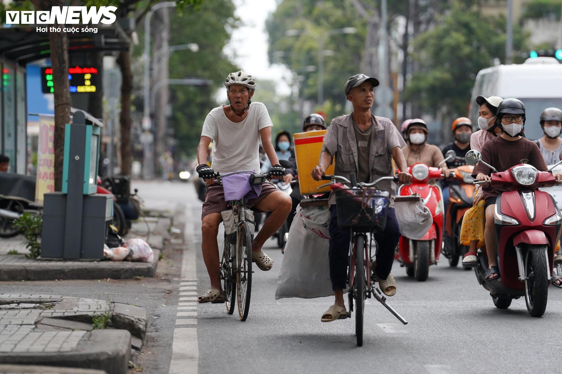 Cầu vượt th&eacute;p tp . Hcm: Giải ph&aacute;p x&oacute;a điểm &ugrave;n tắc l&acirc;u năm tại khu vực trung t&acirc;m - Ảnh 7.