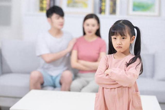 Bố mẹ dọn đường kh&ocirc;ng c&oacute; giới hạn, con c&aacute;i kh&ocirc;ng biết sợ ai - Ảnh 2.