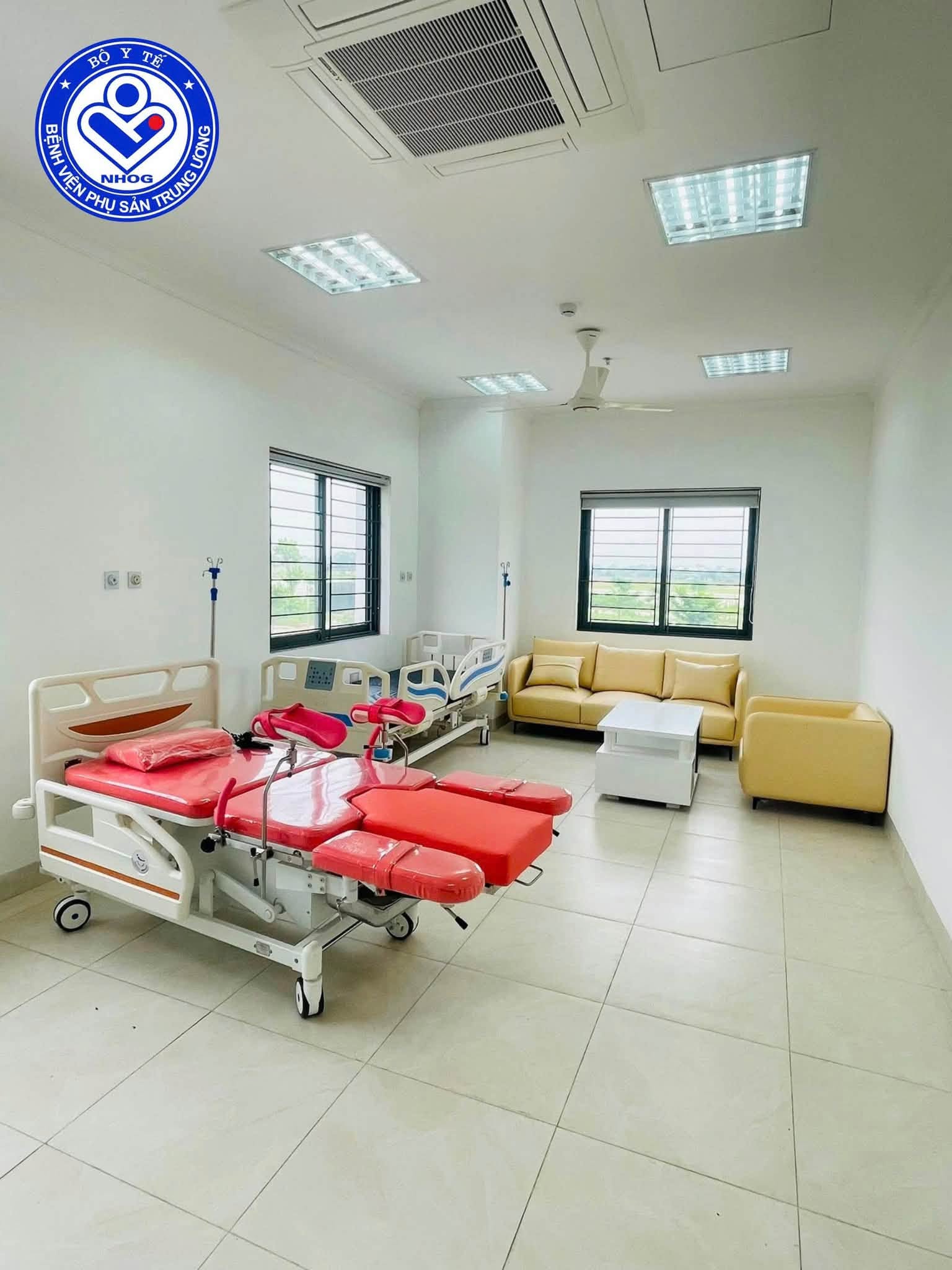 Không phải Việt Đức, Bạch Mai, đây là bệnh viện cơ sở 2 sắp mở cửa ở Hà Nội: Khu chờ khám rộng hơn hẳn - Ảnh 8.