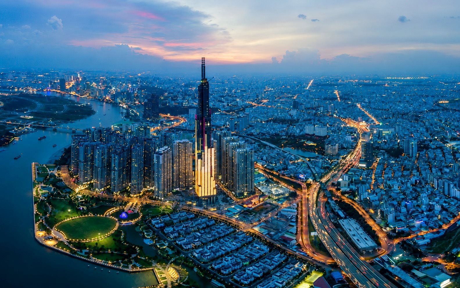 Bộ trưởng Philippines: Ch&uacute;ng ta tụt hậu so với Việt Nam, tất cả bắt đầu từ một lựa chọn - Ảnh 1.