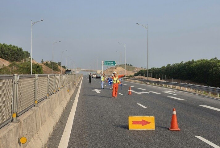 Thu ph&iacute; cao tốc Bắc - Nam miền Trung từ 15 / 7: C&aacute;c th&ocirc;ng tin Cần biết - Ảnh 1.