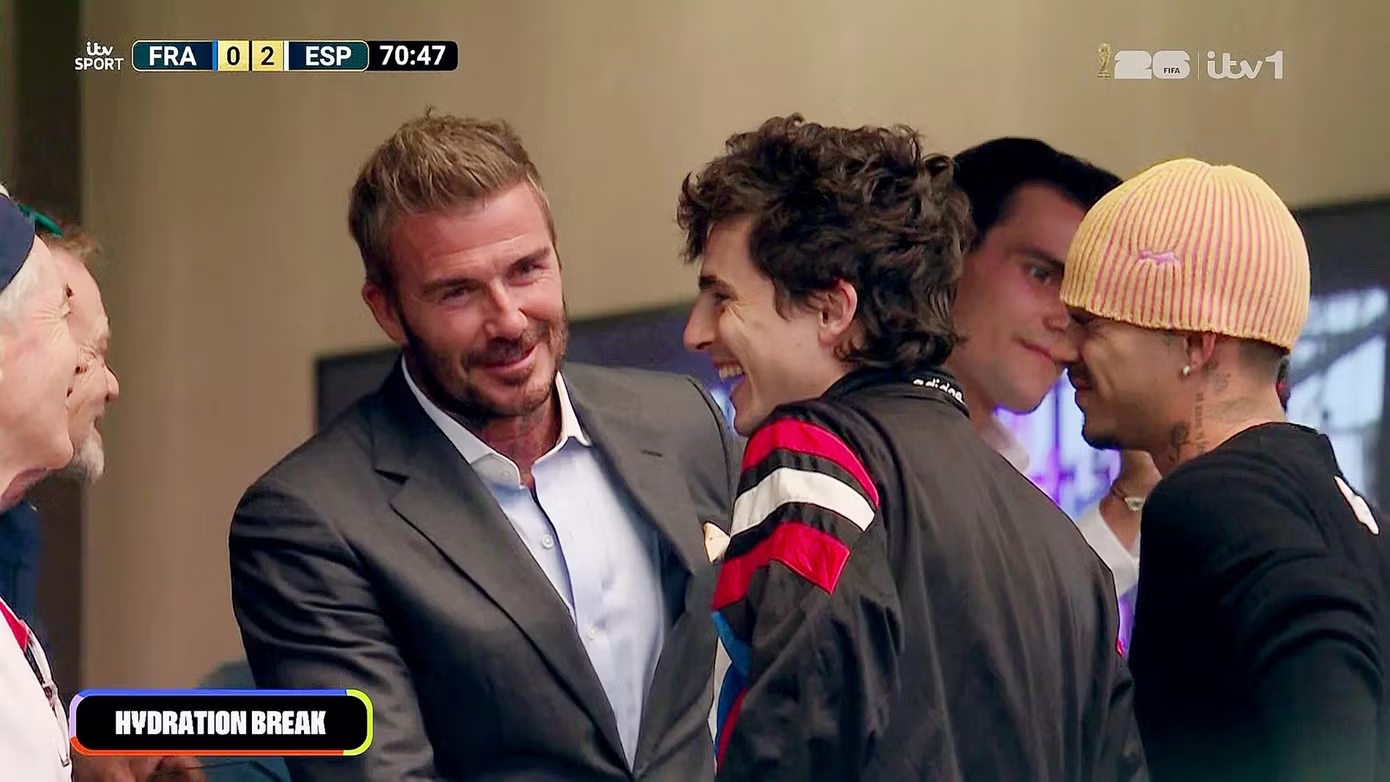 David Beckham đọ visual với Timothée Chalamet trên khán đài World Cup: Ai hơn ai?- Ảnh 6.