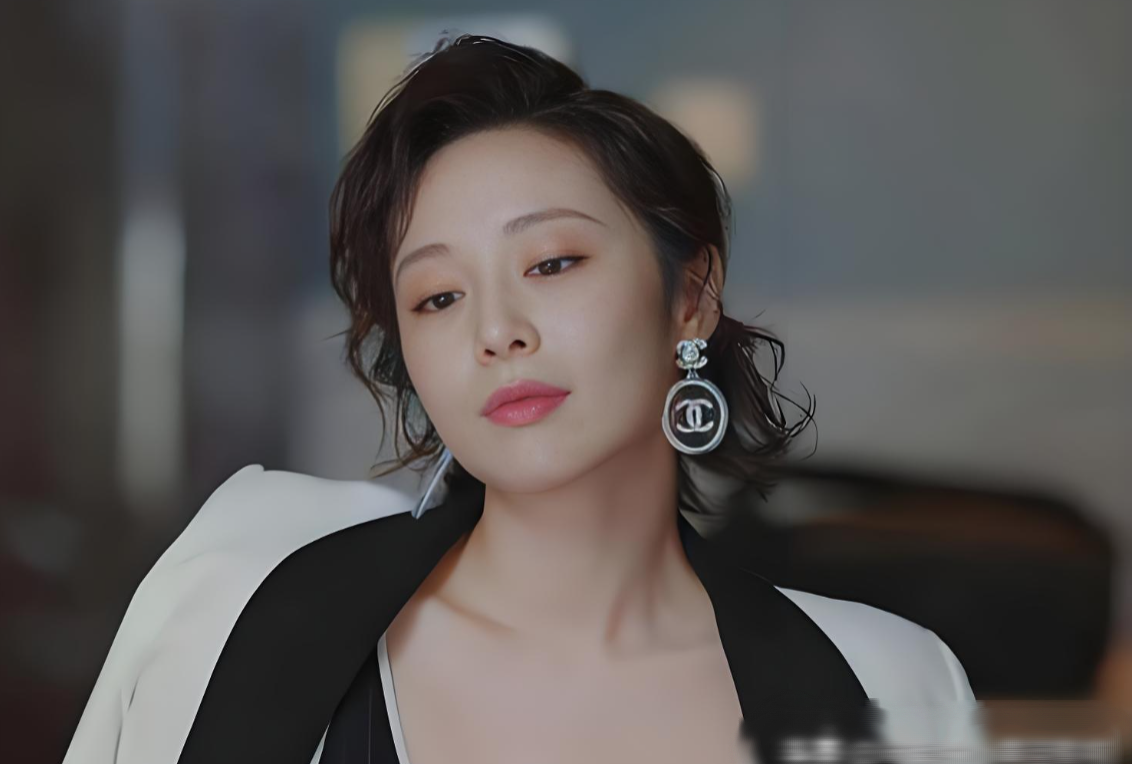 T&igrave;nh cờ gặp lại chị d&acirc;u cũ, t&ocirc;i thấy tiếc thay cho anh trai v&agrave; xấu hổ v&igrave; ng&agrave;y đ&oacute; đ&atilde; đứng về ph&iacute;a anh m&agrave; gh&eacute;t bỏ chị- Ảnh 1.