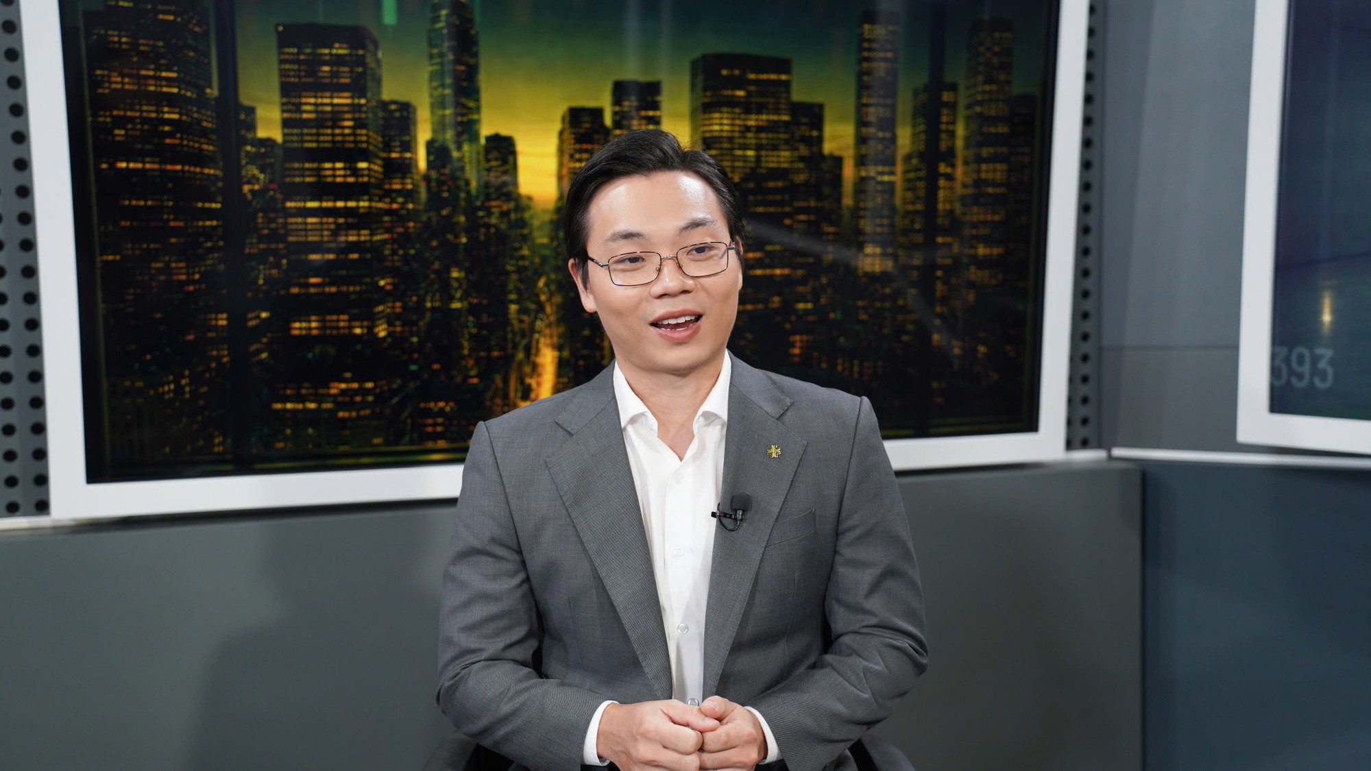 BTV M&ugrave;i Kh&aacute;nh Ly c&ugrave;ng 2 chuy&ecirc;n gia b&agrave;n chiến lược ph&acirc;n bổ đa lớp t&agrave;i sản tr&ecirc;n VTV8- Ảnh 3.