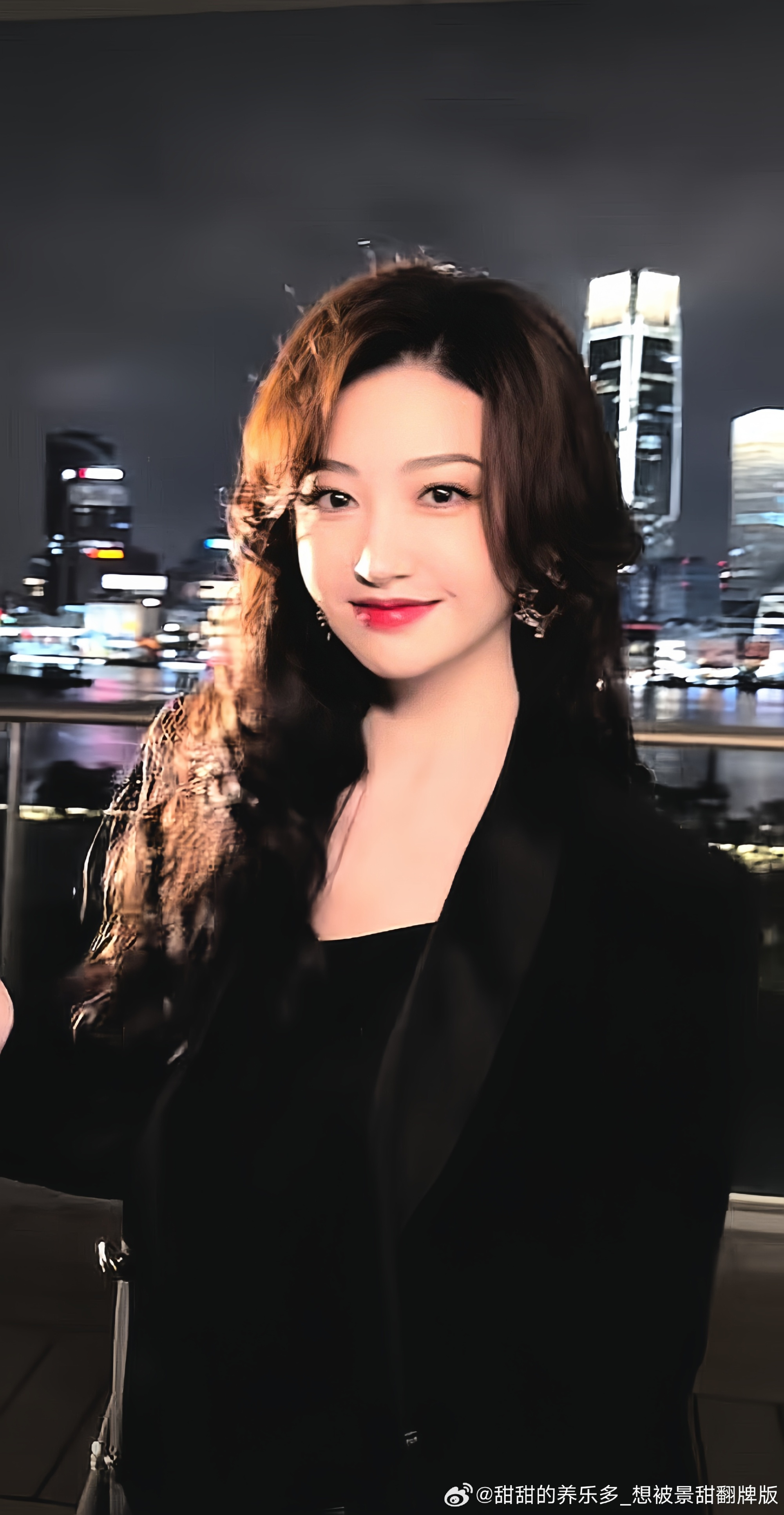 Clip sốc của ngọc nữ showbiz lộ hợp đồng mang thai hộ cho đại gia, bị đ&agrave;ng trai r&aacute;o riết đ&ograve;i h&agrave;ng trăm tỷ- Ảnh 3.