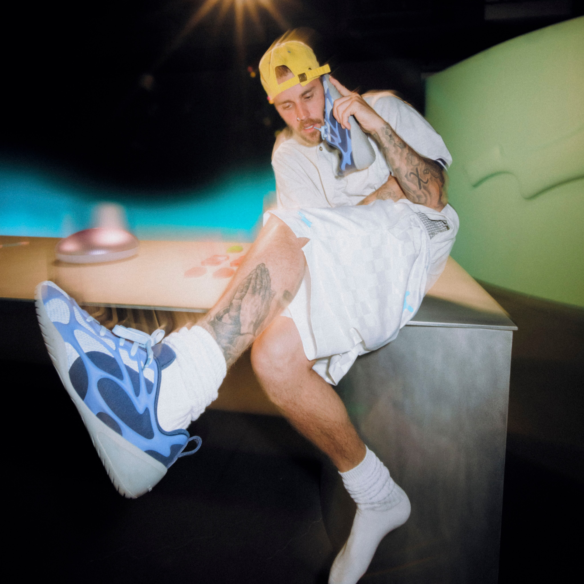 T&igrave;nh h&igrave;nh của Justin Bieber trước giờ c&oacute; mặt ở World Cup: Xem ra kh&ocirc;ng thảnh thơi được như Messi- Ảnh 1.