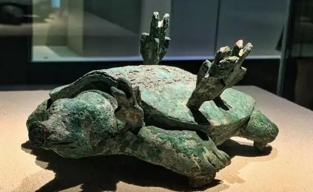 Cụ ông câu được