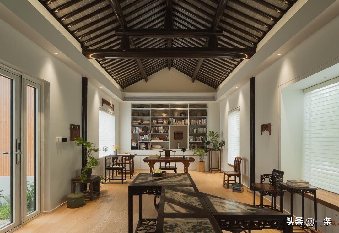 B&aacute;n căn hộ ở th&agrave;nh phố để về qu&ecirc; cải tạo nh&agrave; tổ rộng gần 1.000m&sup2;: Gia đ&igrave;nh 3 thế hệ t&igrave;m thấy cuộc sống b&igrave;nh y&ecirc;n sau c&aacute;nh cổng cũ- Ảnh 8.