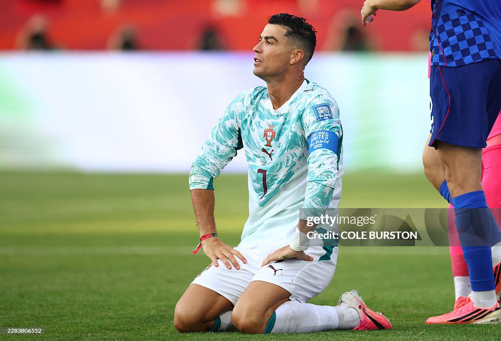 Nóng: Ronaldo từ giã đội tuyển Bồ Đào Nha ngay trong tháng 7 này? - Ảnh 1. Nóng: Ronaldo từ giã đội tuyển Bồ Đào Nha ngay trong tháng 7 này? - Ảnh 1.
