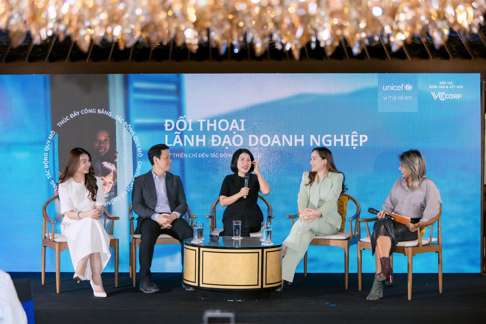 Đầu tư cho trẻ em l&agrave; đầu tư cho năng lực cạnh tranh v&agrave; tương lai của Việt Nam - Ảnh 2.