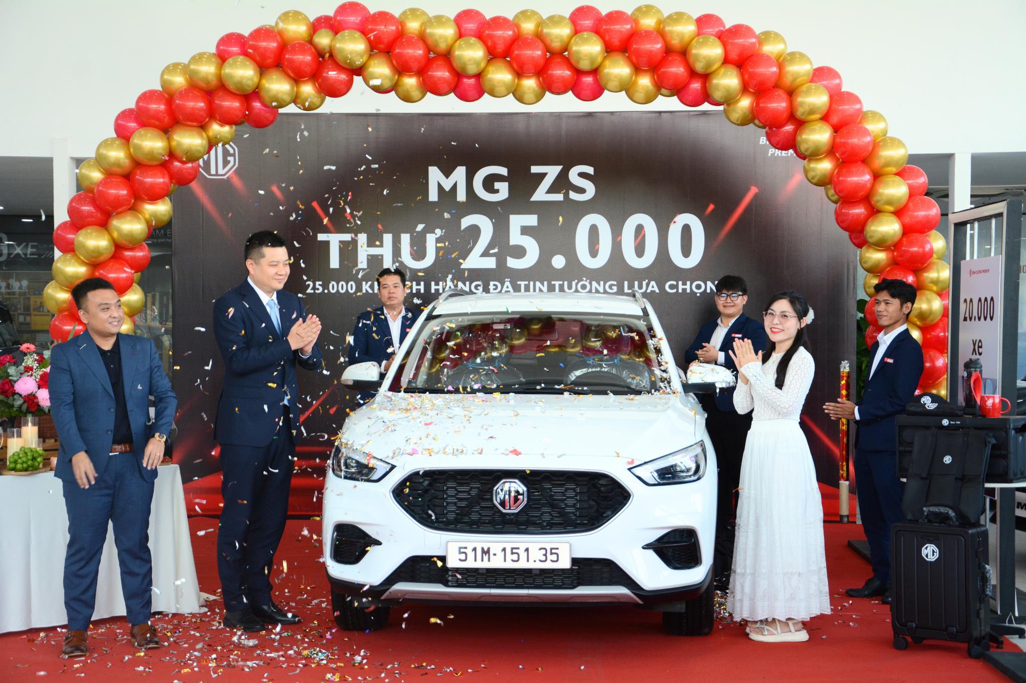 Hưởng lãi suất 0%, vay tới 80% giá trị xe, người mua MG nhẹ gánh tài chính - Ảnh 2. Hưởng lãi suất 0%, vay tới 80% giá trị xe, người mua MG nhẹ gánh tài chính - Ảnh 2.