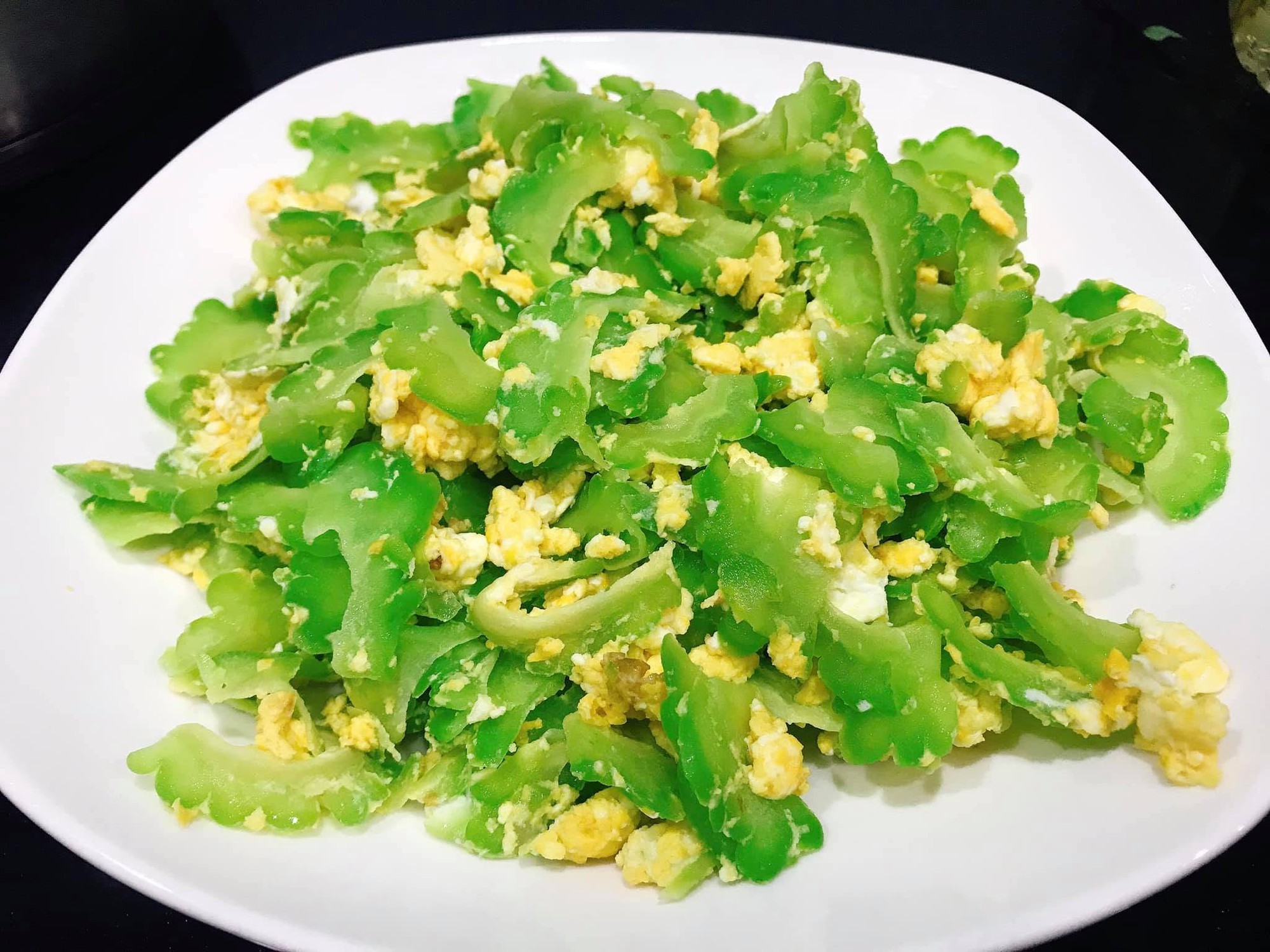Bộ ba "vua thanh nhiệt" quen thuộc trong m&acirc;m cơm m&ugrave;a h&egrave; tại Việt Nam, được chuy&ecirc;n gia khuy&ecirc;n n&ecirc;n ăn nhiều, sức khỏe dồi d&agrave;o kh&ocirc;ng cần d&ugrave;ng thuốc - Ảnh 2.