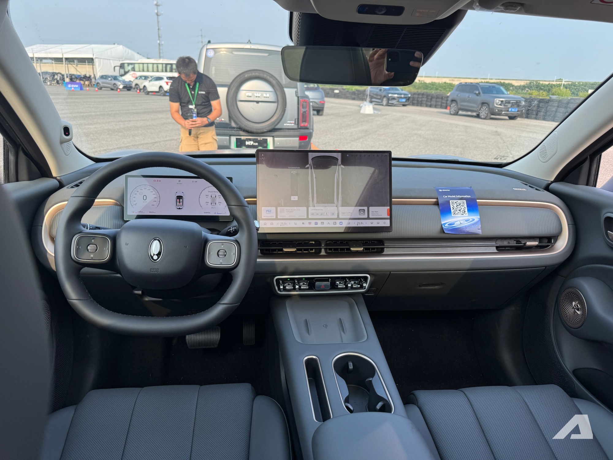 Sờ tận tay GWM ORA 5 được lên lịch về Việt Nam: Đầu điệu như Porsche, ngang cỡ CX-5, máy hybrid, dễ được miễn thuế nhập khẩu - Ảnh 4.