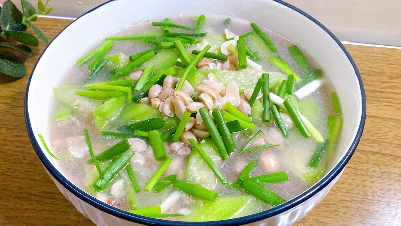 Bộ ba "vua thanh nhiệt" quen thuộc trong m&acirc;m cơm m&ugrave;a h&egrave; tại Việt Nam, được chuy&ecirc;n gia khuy&ecirc;n n&ecirc;n ăn nhiều, sức khỏe dồi d&agrave;o kh&ocirc;ng cần d&ugrave;ng thuốc - Ảnh 3.