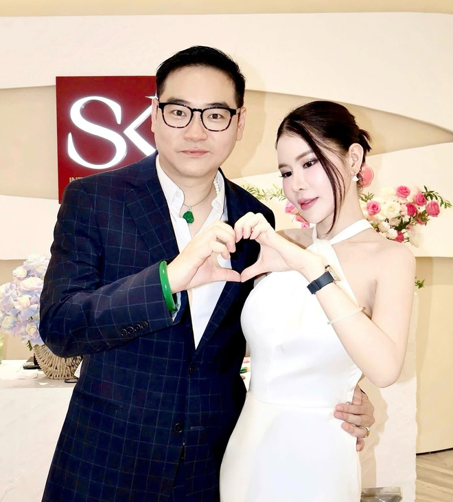 Pha t&aacute;n vợ độc nhất v&ocirc; nhị của đại gia IT: Đốt t&uacute;i hiệu 100 triệu rồi chặn số n&agrave;ng, c&aacute;i kết sau 11 năm mới h&agrave;i hước- Ảnh 2.