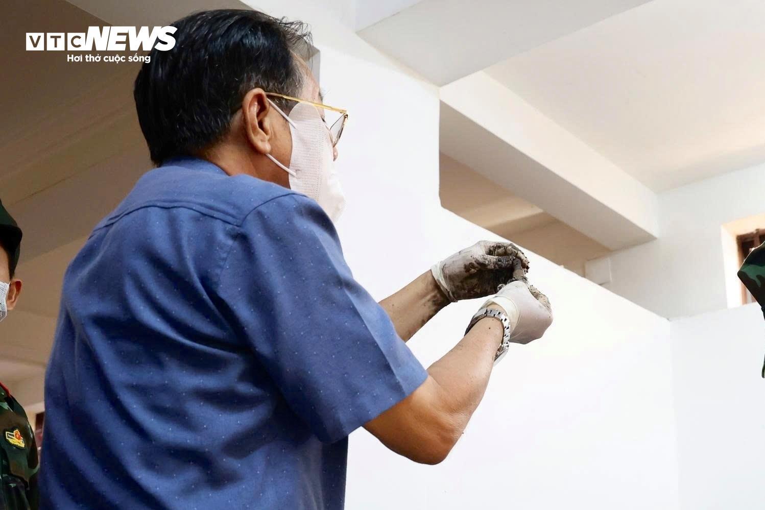 Tìm kiếm hài cốt liệt sĩ: Hành trình 40 năm của bác sĩ Trần Văn Bản - Ảnh 2.