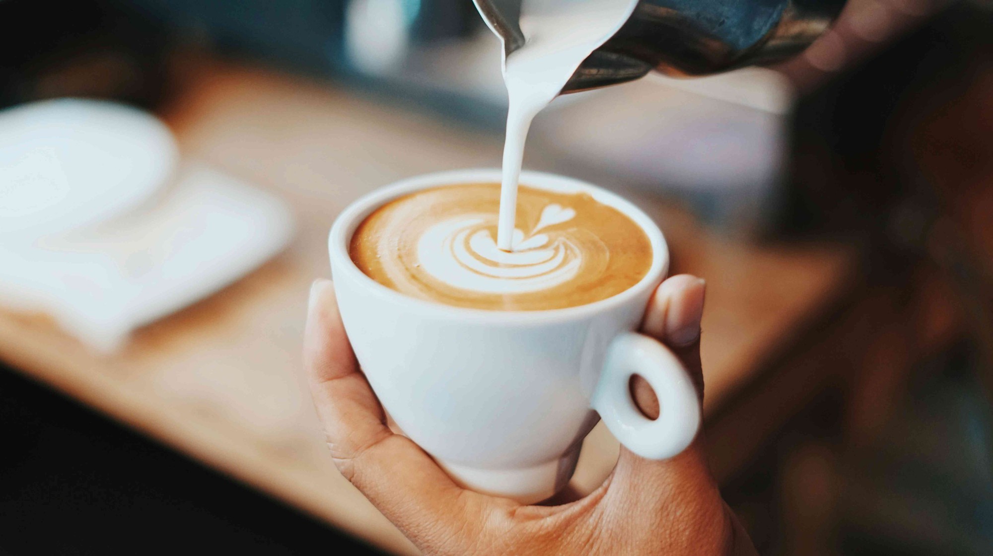 S&aacute;ng n&agrave;o chị đồng nghiệp cũng ăn "healthy", đến khi b&aacute;c sĩ lắc đầu mới biết c&oacute; 4 m&oacute;n tưởng bổ m&agrave; hại- Ảnh 2.