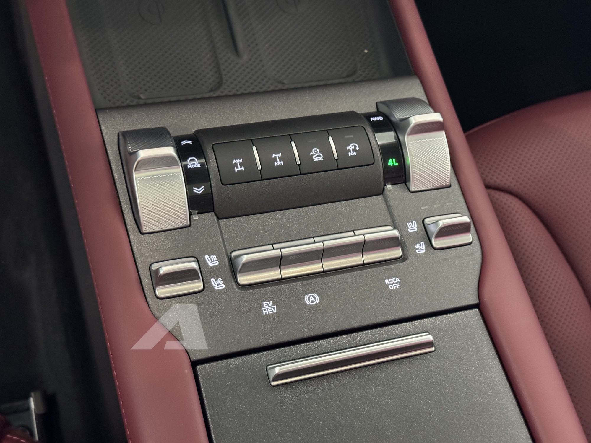 Sang Trung Quốc soi SUV Tank 300 2026 vừa ra mắt: Nâng cấp nhẹ nhưng có thêm công nghệ đáng giá, 'sáng cửa' về Việt Nam với tùy chọn máy dầu - Ảnh 19.