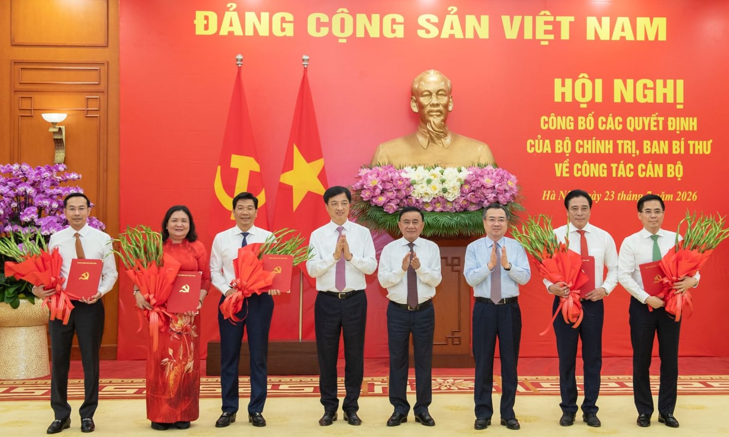 4 Ủy vi&ecirc;n Trung ương Đảng v&agrave; Chủ tịch HĐND Tỉnh An Giang nhận nhiệm vụ mới 2026 - Ảnh 1.