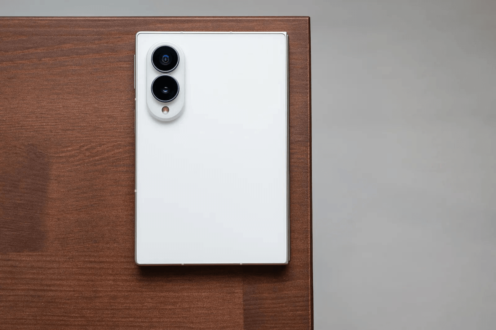 Samsung Galaxy Z Fold8 ra mắt 2026 với thiết kế mới v&agrave; Th&aacute;ch thức thị trường - Ảnh 3.