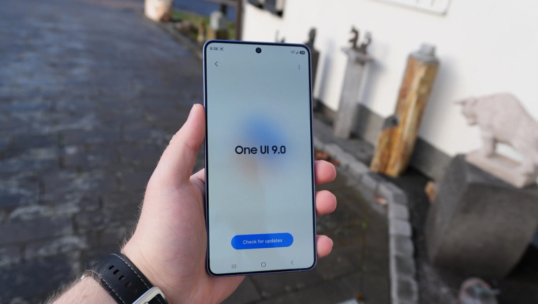 Galaxy Z Fold mới c&oacute; thiết kế độc đ&aacute;o v&agrave; n&acirc;ng cấp đ&aacute;ng ch&uacute; &yacute; tại Galaxy Unpacked 2026 - Ảnh 6.