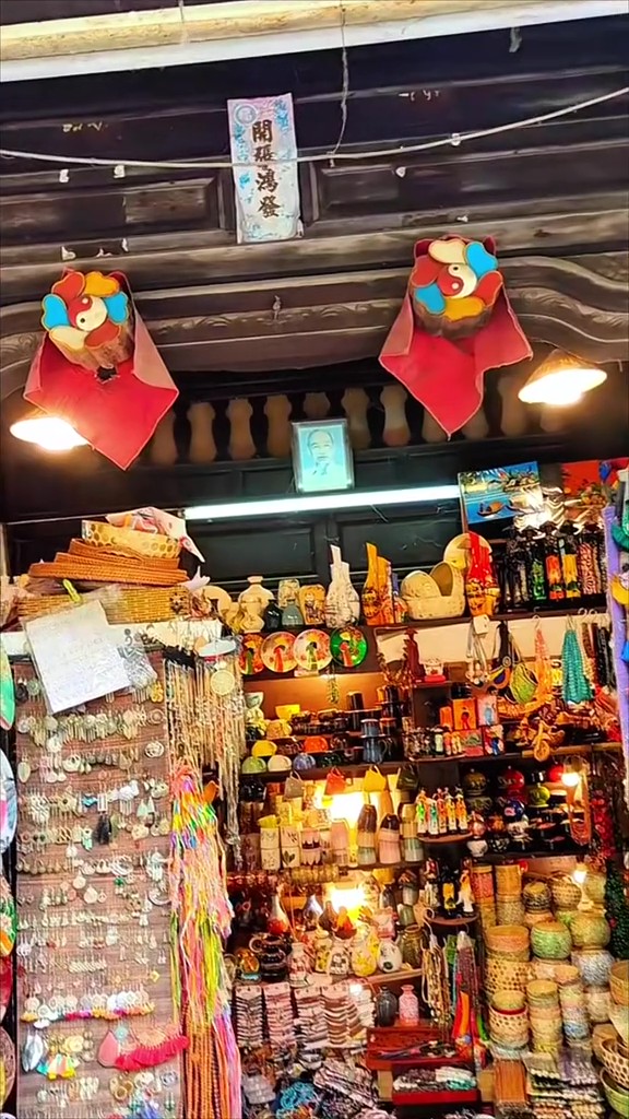 V&igrave; sao nh&agrave; ở Hội An c&oacute; mắt cửa? Mắt cửa l&agrave; g&igrave;? - Ảnh 7.
